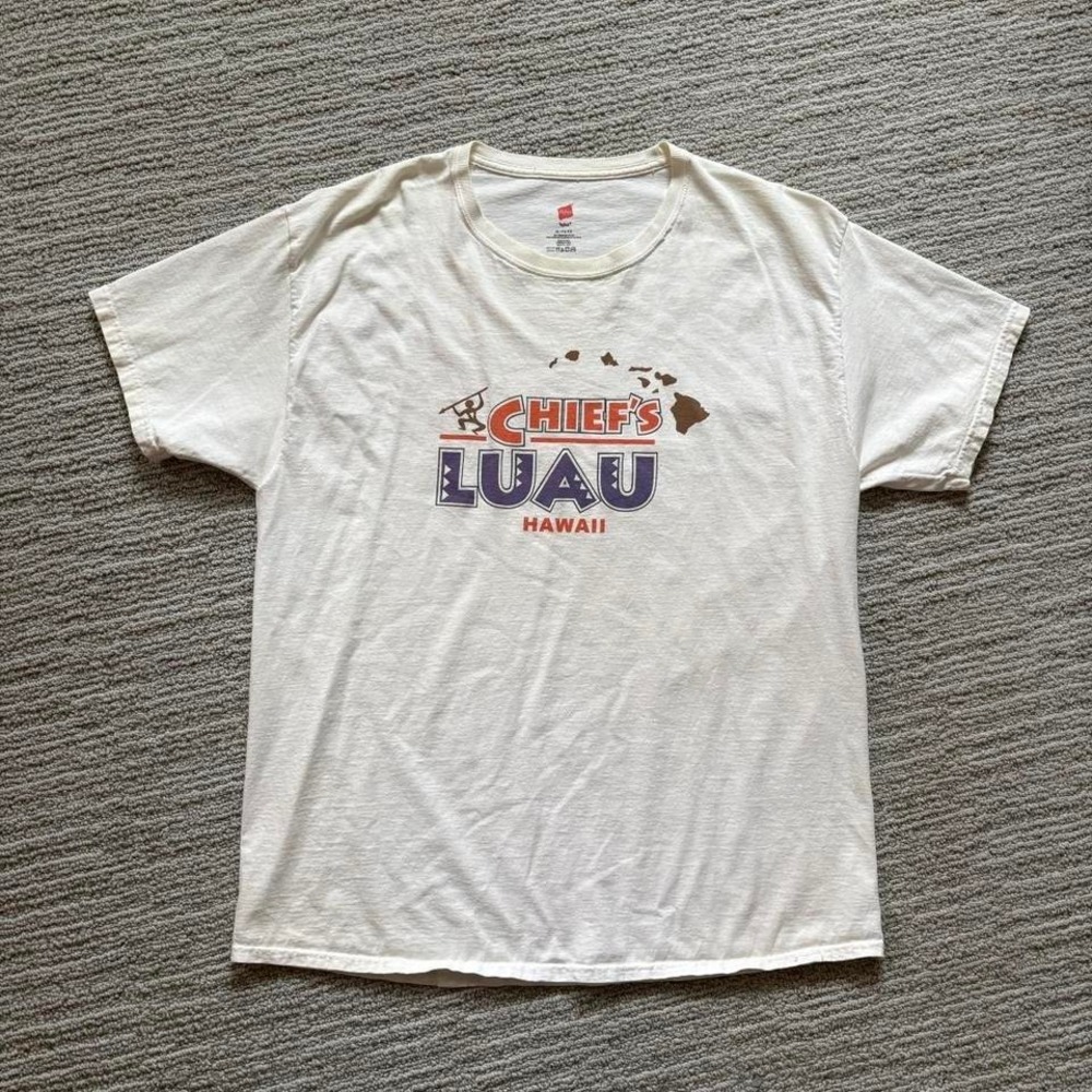 Chief's Luau T-Shirt Retro Hawaii White Graphic Tee Men's L‎ Large Cotton Hanes